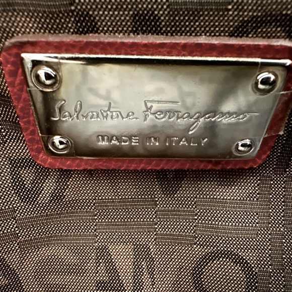 Salvatore Ferragamo Burnt Orange Shoulder Bag - Picture 5 of 9
